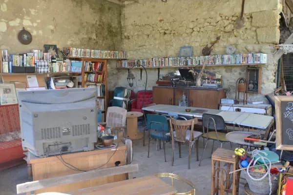 salon extérieur aménagé  